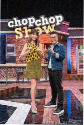 散场后观众留在折叠椅上的留言卡